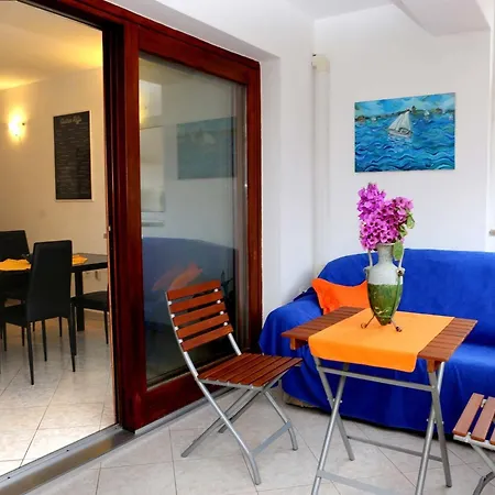 Fuer 4 Personen Ca 50 Qm In Pula, Istrien Istrische Riviera Apartment Pula